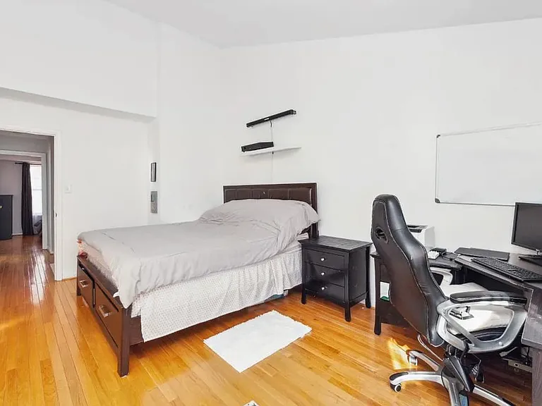 8308 Southern Oaks Ct — Photo 8