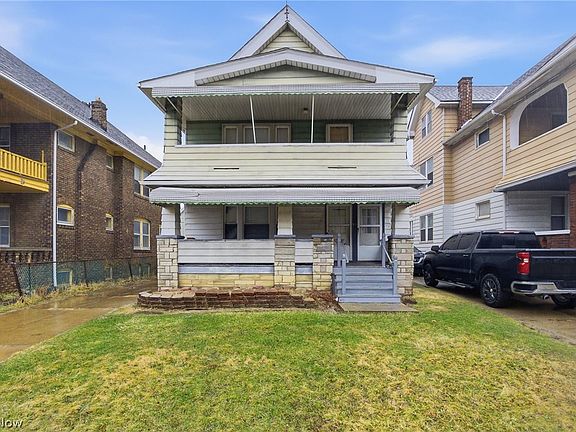 3rd image of 1867 Reyburn Rd