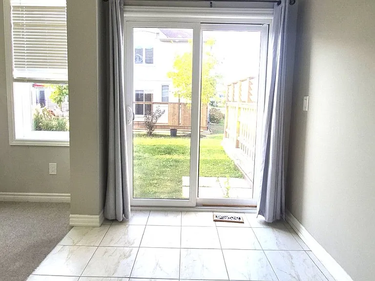 5 Gregory Ave — Photo 36
