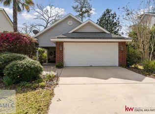 150 Oak Ridge Cir, Richmond Hill, GA 31324