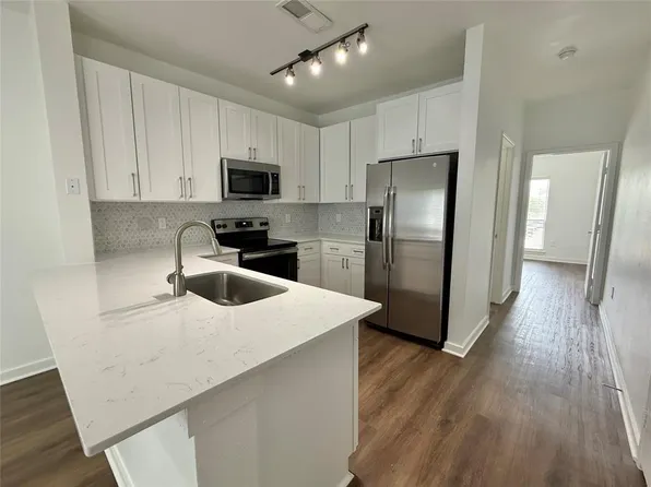 6740 Windhaven Pkwy #6027, The Colony, TX 75056