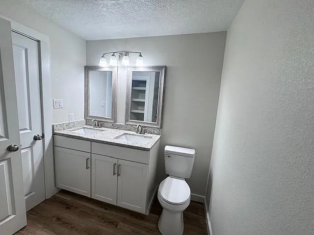 4406 Helen St #2 — Photo 13