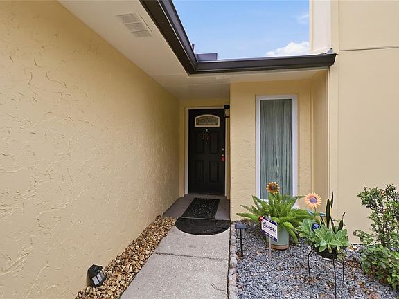 5th image of 4934 WILDFLOWER DRIVE