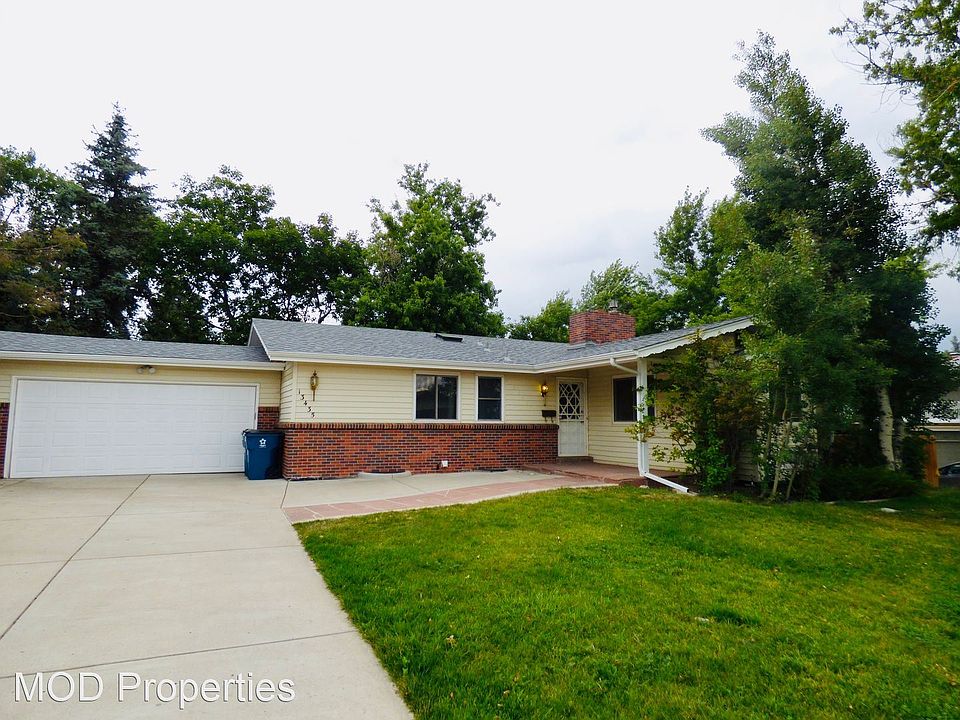 1st image of 13435 W Center Dr
