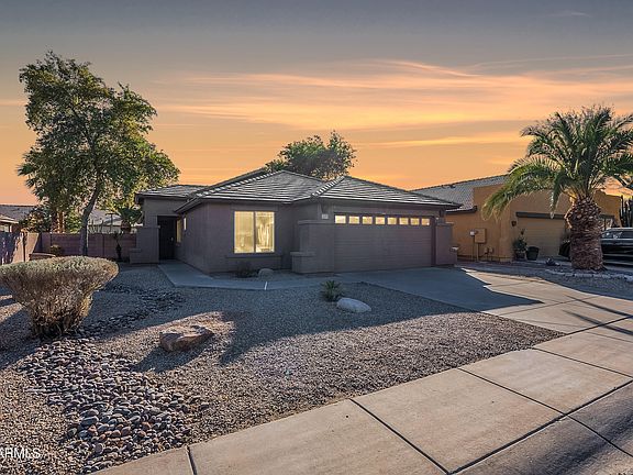 4th image of 3113 E BELLERIVE Drive