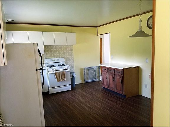 2nd image of 1224 Gaynelle Ave