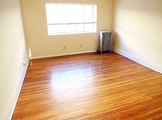 204 Pearl St APT 4L, Springfield, MA 01105