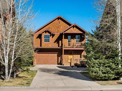 121 White Horse Dr, New Castle, CO, 81647