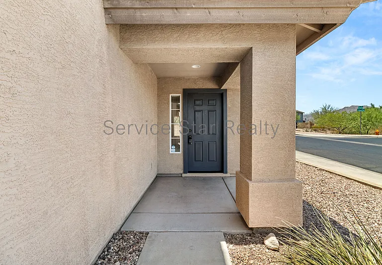 22368 W La Vista Cir — Photo 3