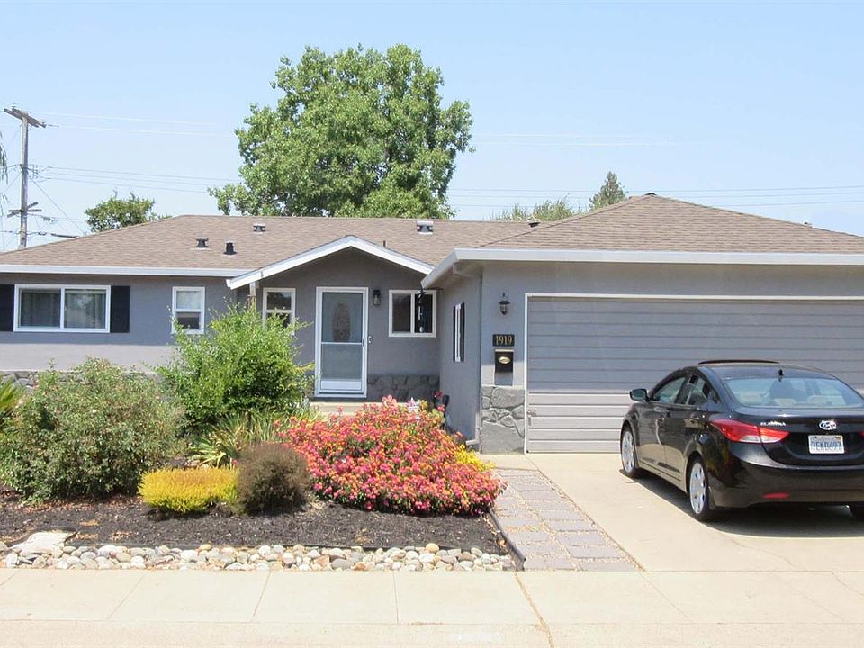 1st image of 1919 Capell Dr