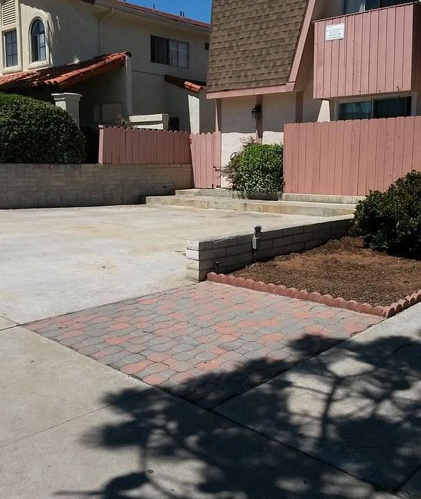 1st image of 5050 Del Monte Ave 3-unit 3997675