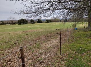 206 Nave Ln, Protem, MO 65733