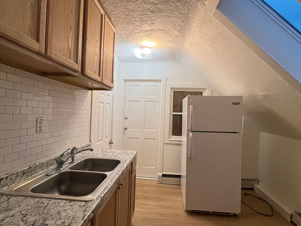 1st image of 36 Eudora St #3