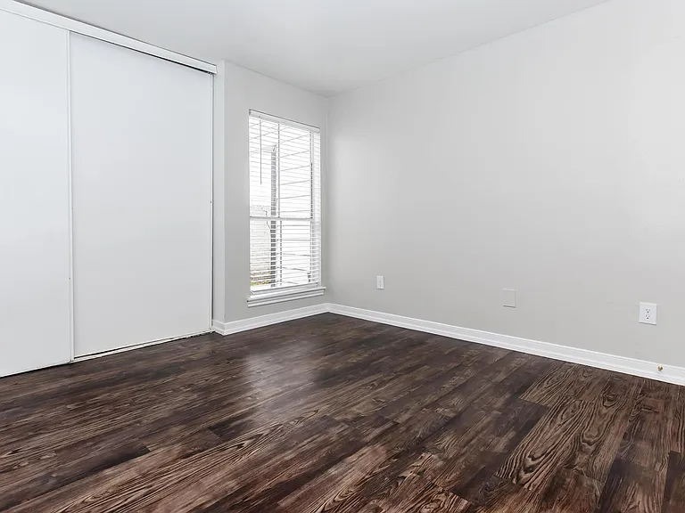 Bayou Park Apartments — Photo 83