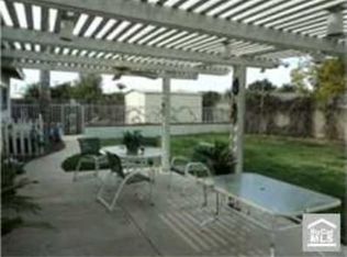 19751 Chesapeake Ln, Huntington Beach, CA 92646