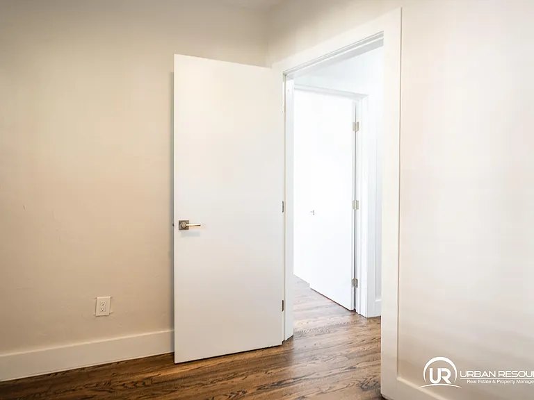 2420 Flamingo Dr #1 — Photo 33