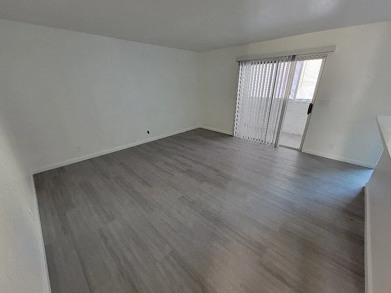 2771 Mountain Vista St #B — Photo 7