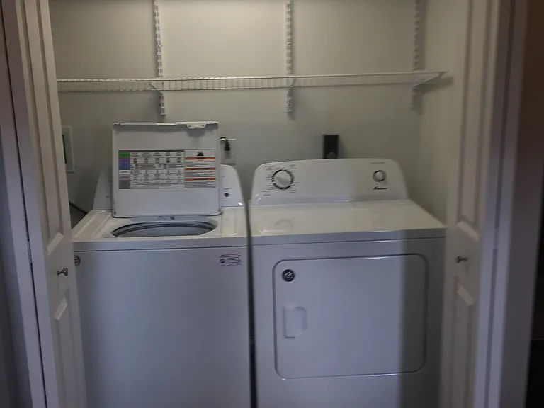 30620 Euclid Ave #2 — Photo 15