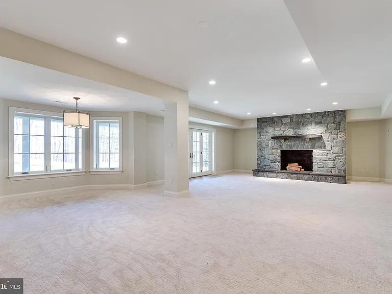 6707 Wemberly Way — Photo 19