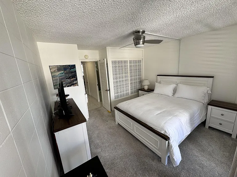 1720 Ala Moana Blvd #1009A — Photo 11