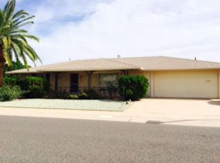 10008 W Kingswood Cir, Sun City, AZ 85351
