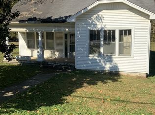 4094 Hampshire Pike, Hampshire, TN 38461