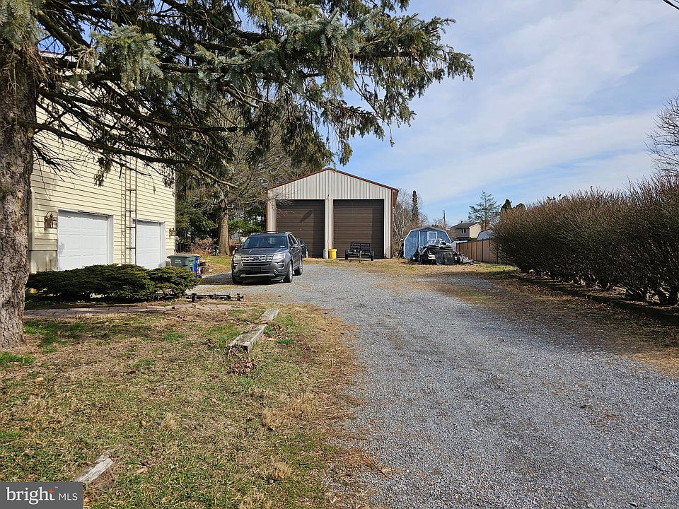 2nd image of 283 Leib Rd
