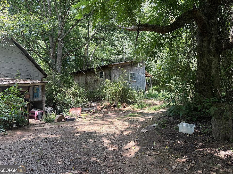 2nd image of 1370 Ball Creek Rd N