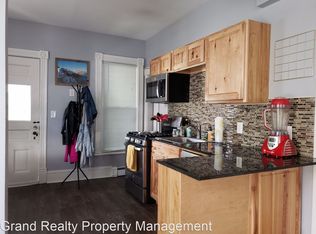 713 2nd St NE #1, Minneapolis, MN 55413