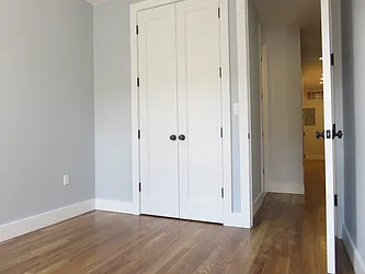 Rented by Rennit Inc.