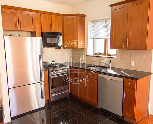 Rented by Nolita Group | media 31