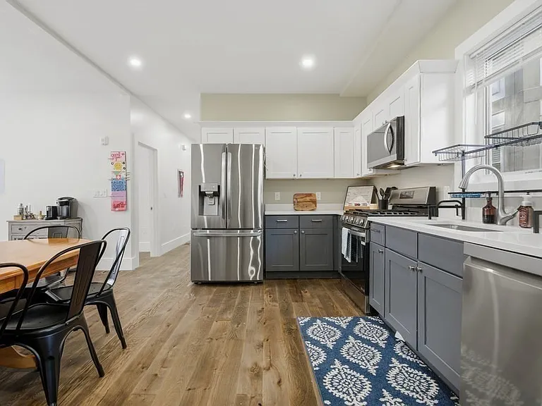 97 Hillside St #3A — Photo 2