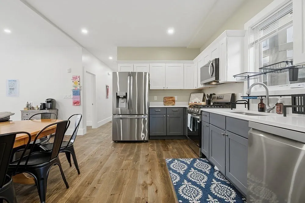 Building Photo - 97 Hillside St #3A