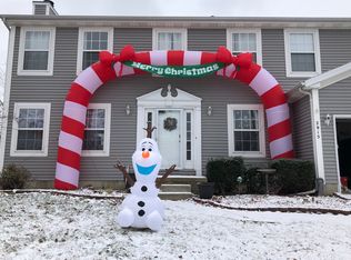 2915 Clearwater Ave, Bloomington, IL