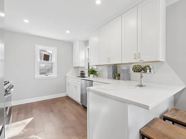 5123 Chicago Ave, Minneapolis, MN 55417