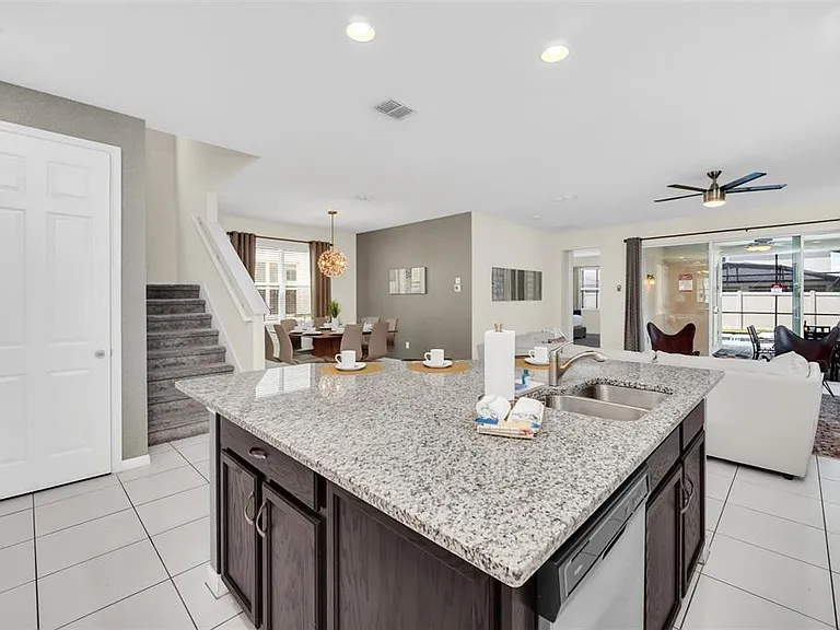 9009 Egret Mills Ter — Photo 13