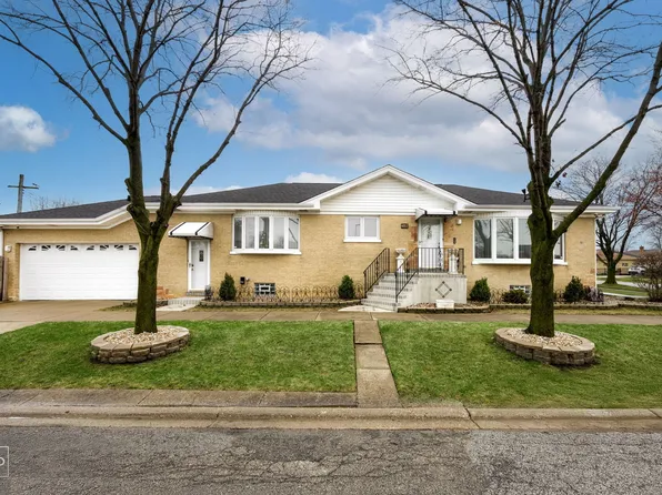 4557 N Overhill Ave, Norridge, IL 60706