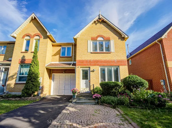 25 Rachel Cres, Markham, ON L6C 1R5