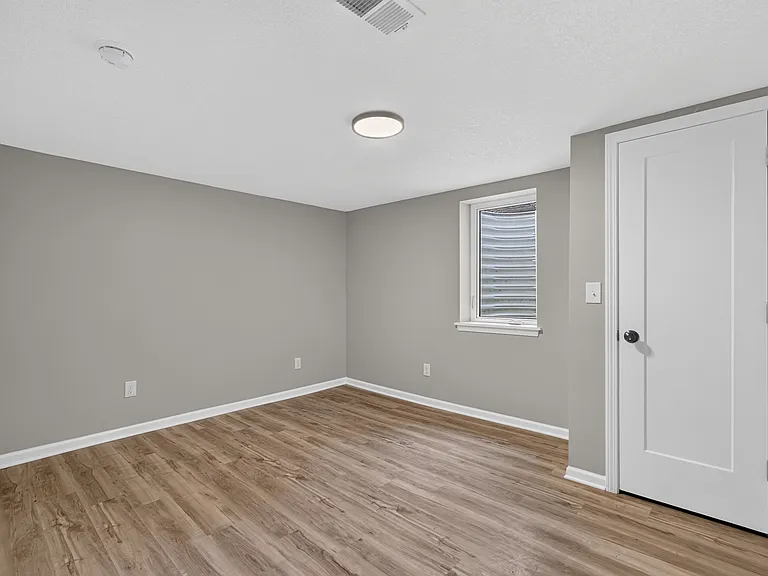 6232 Woodson Rd — Photo 50