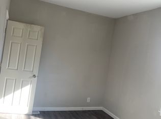 108 W 26th St APT 1, Wilmington, DE 19802