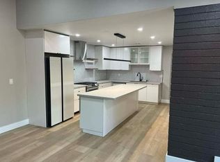 (Undisclosed Address), Phoenix, AZ 85016
