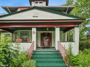 311 3rd St, Wilmette, IL 60091