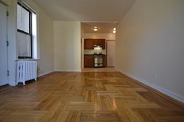 Rented by Silverstein Collection LLC 