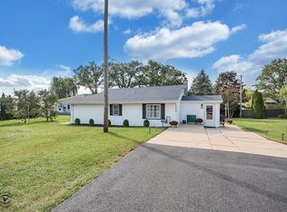 1312 S Bianco Villa Dr, Lockport, IL 60441