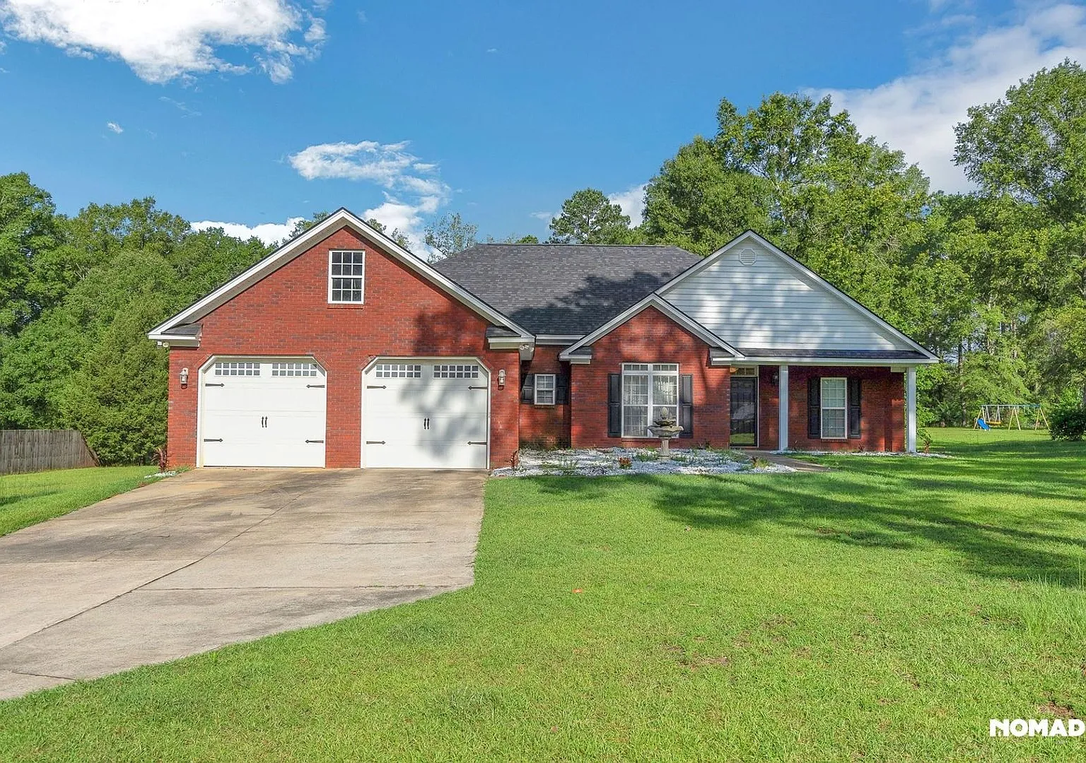 Spacious 4BR House in Albany — Photo 1