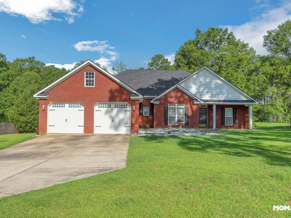 2729 Quail Run Dr, Albany, GA 31721