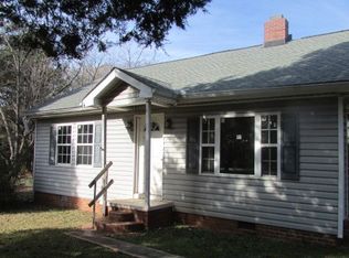 2107 Ninety Six Hwy, Ninety Six, SC 29666