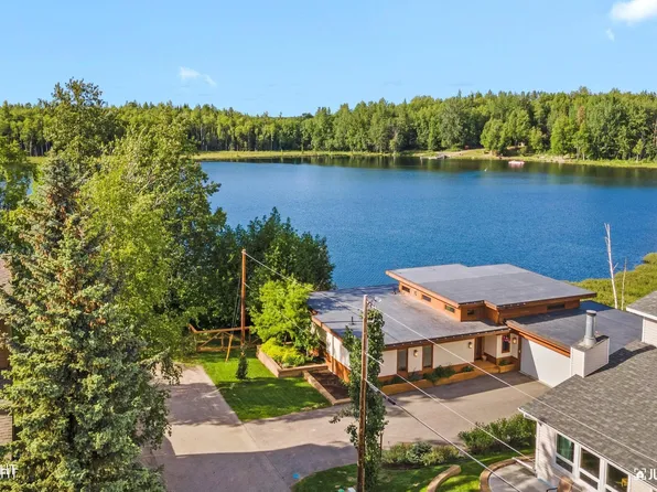 6525 McGill Way, Anchorage, AK 99502