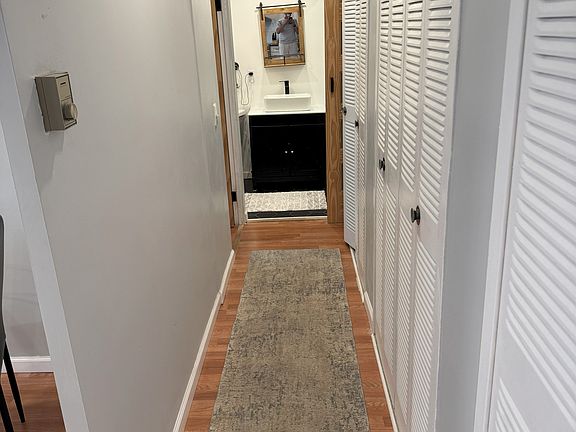 5th image of 12520 Edgewater Dr APT 709