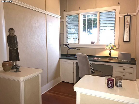5th image of 260 Naniloa Dr